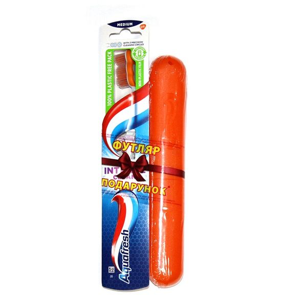 Зубная щетка Aquafresh Intense Clean Medium с футляром 1 шт (4820127150657) VBВ00289784 фото